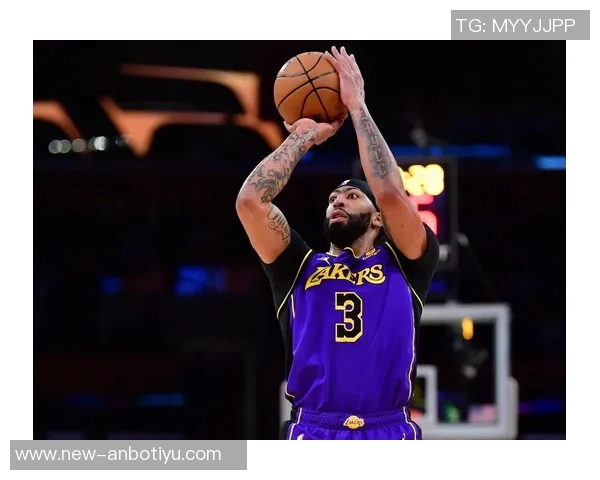 里夫斯回忆浓眉被交易时的反应称以为是玩笑话 里夫斯回忆浓眉被交易时的反应称以为是玩笑话