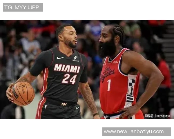 拉加贝尔点评快船阵容老化与防守缺失鲍威尔缺阵影响深远 拉加贝尔点评快船阵容老化与防守缺失鲍威尔缺阵影响深远