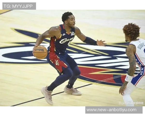 米切尔首节独得13分表现抢眼但失误和犯规略显频繁 米切尔首节独得13分表现抢眼但失误和犯规略显频繁